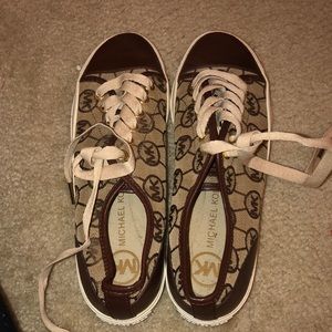 Michael Kors Sneakers